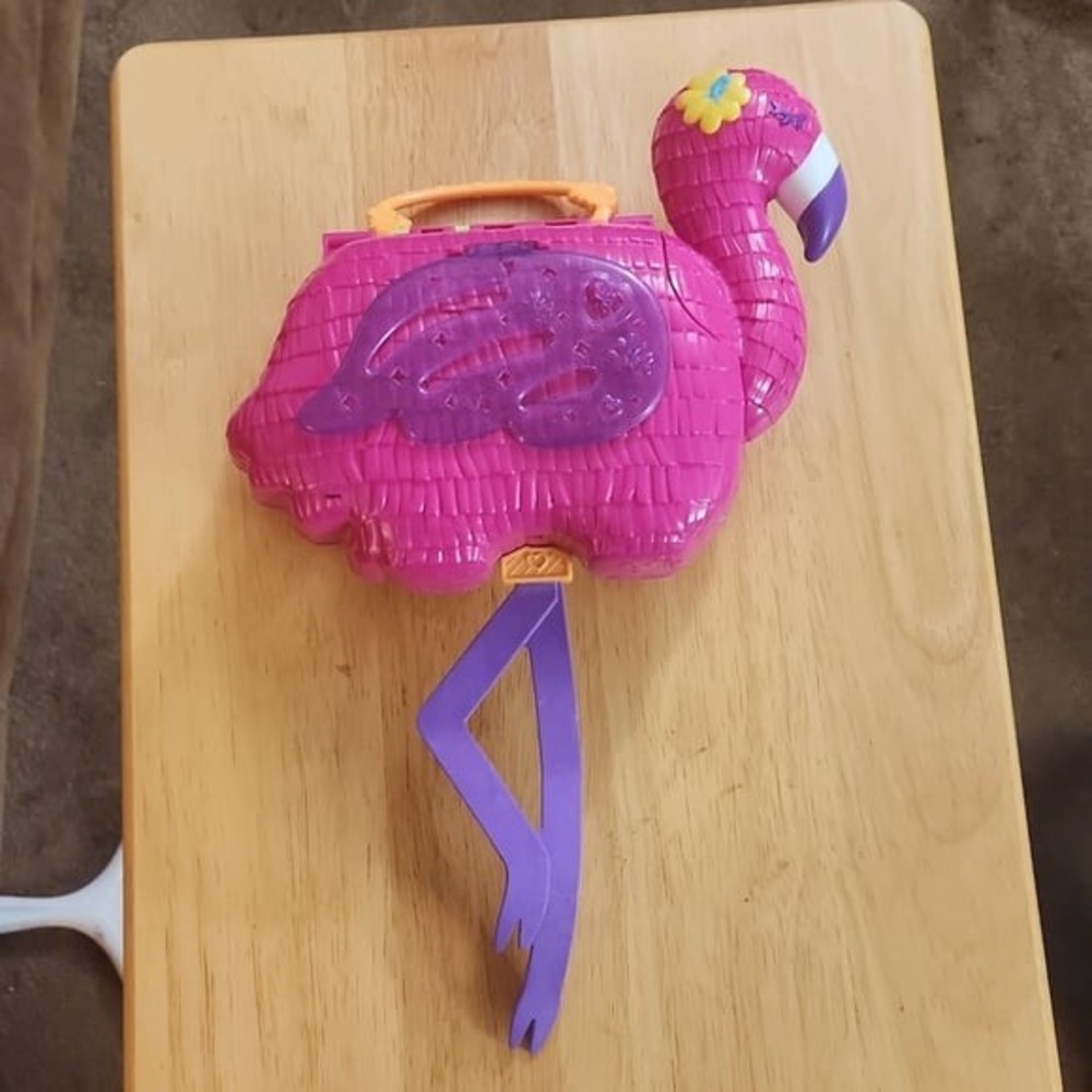 Polly Pocket Flamingo play set